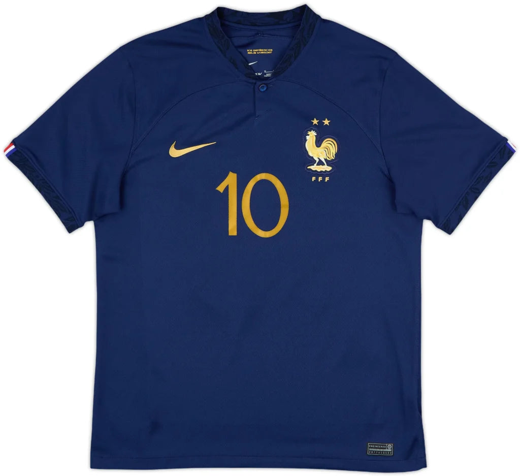 Best Kylian Mbappé France National Football Kits – Top 10 Ranked