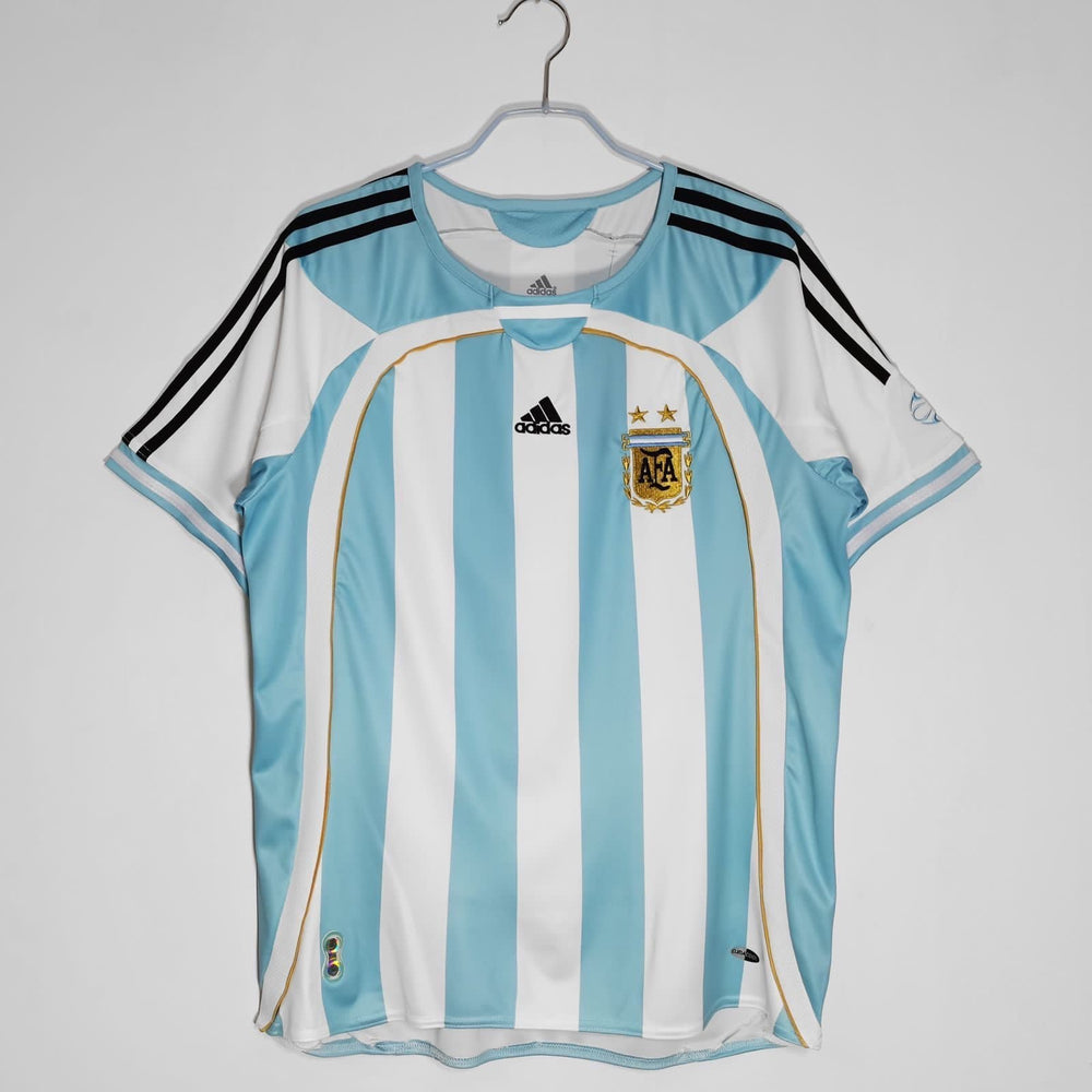 Retro Argentina 2005/06 Home Jersey