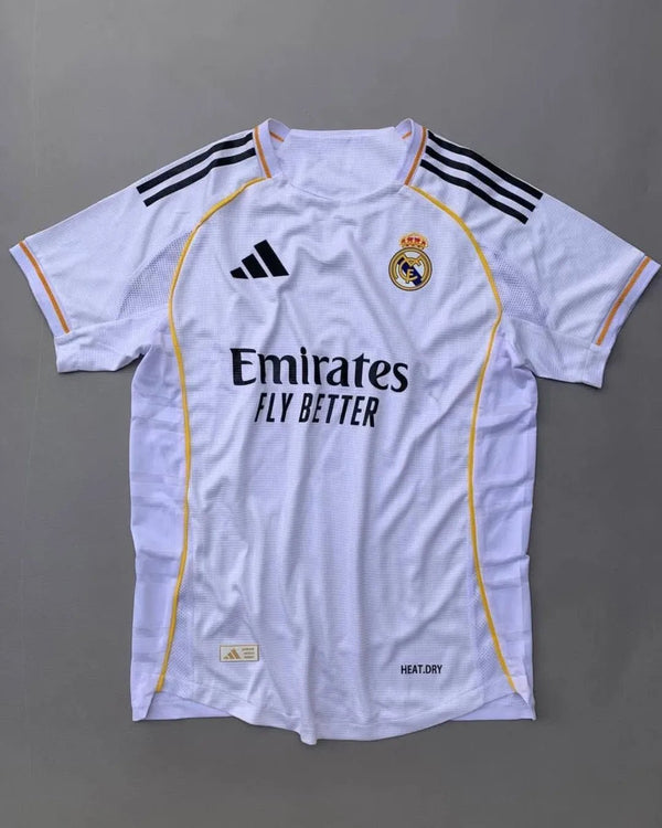 Real Madrid 2025/26 Home Jersey (Fan Version)