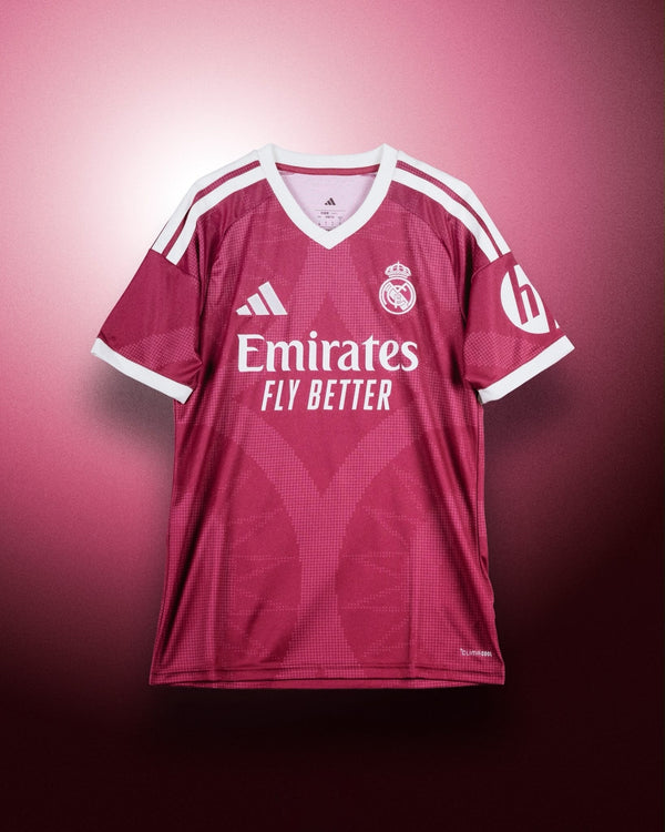 Real Madrid 2026/27 Third Jersey (Player Version) – Photo 1
