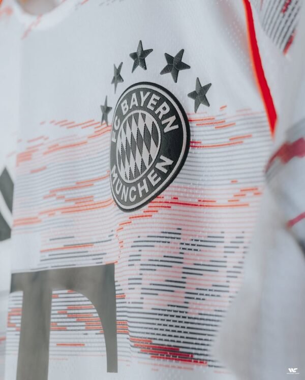 FC Bayern Munich 2025/26 Away Jersey (Player Version) - Image 3