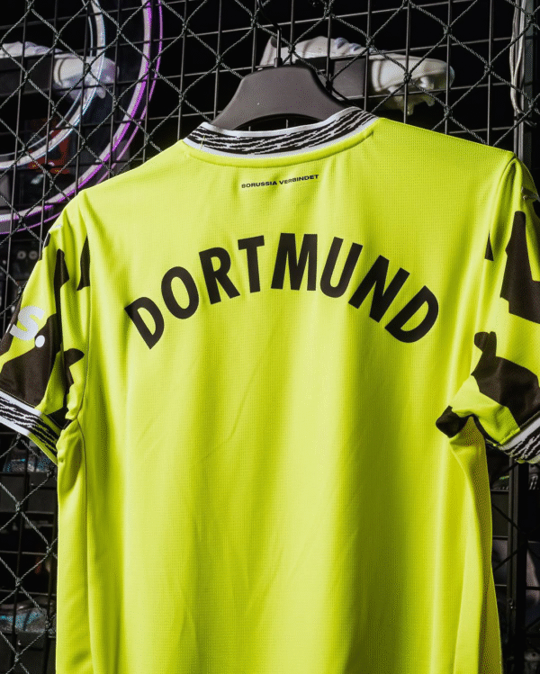 Borussia Dortmund 2024/25 Away Jersey - Image 6