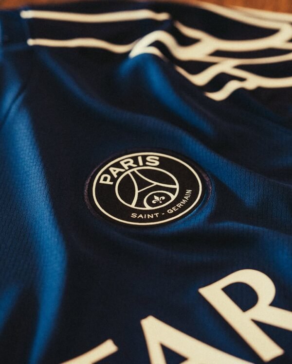 Paris Saint-Germain x Jordan 2024 Fourth Kit - Image 2