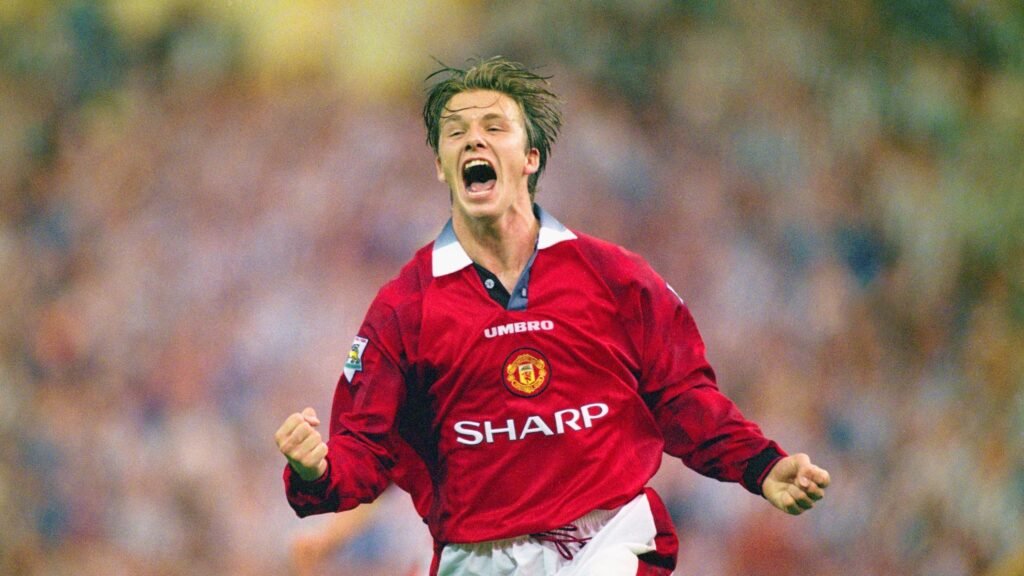 9. Manchester United 1996-1998 Home Kit