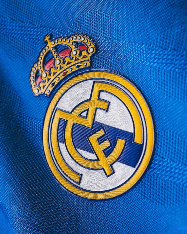 Real Madrid 2025/26 Third Jersey (Player Version) - Image 3