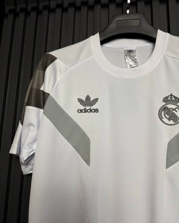 Germany Classic Jersey Set (With Shorts) - Image 3